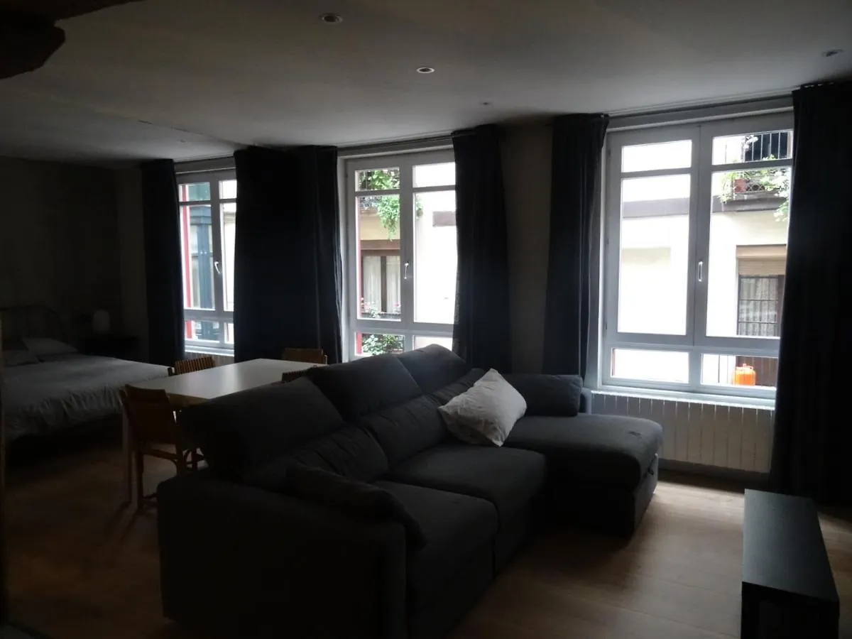 Loft 7calles, Casco Viejo. Bio Bilbao 0*,  España